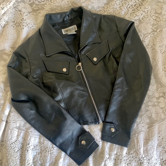 Vintage Jackets & Blazers - Vintage Simpatico black faux leather crop jacket